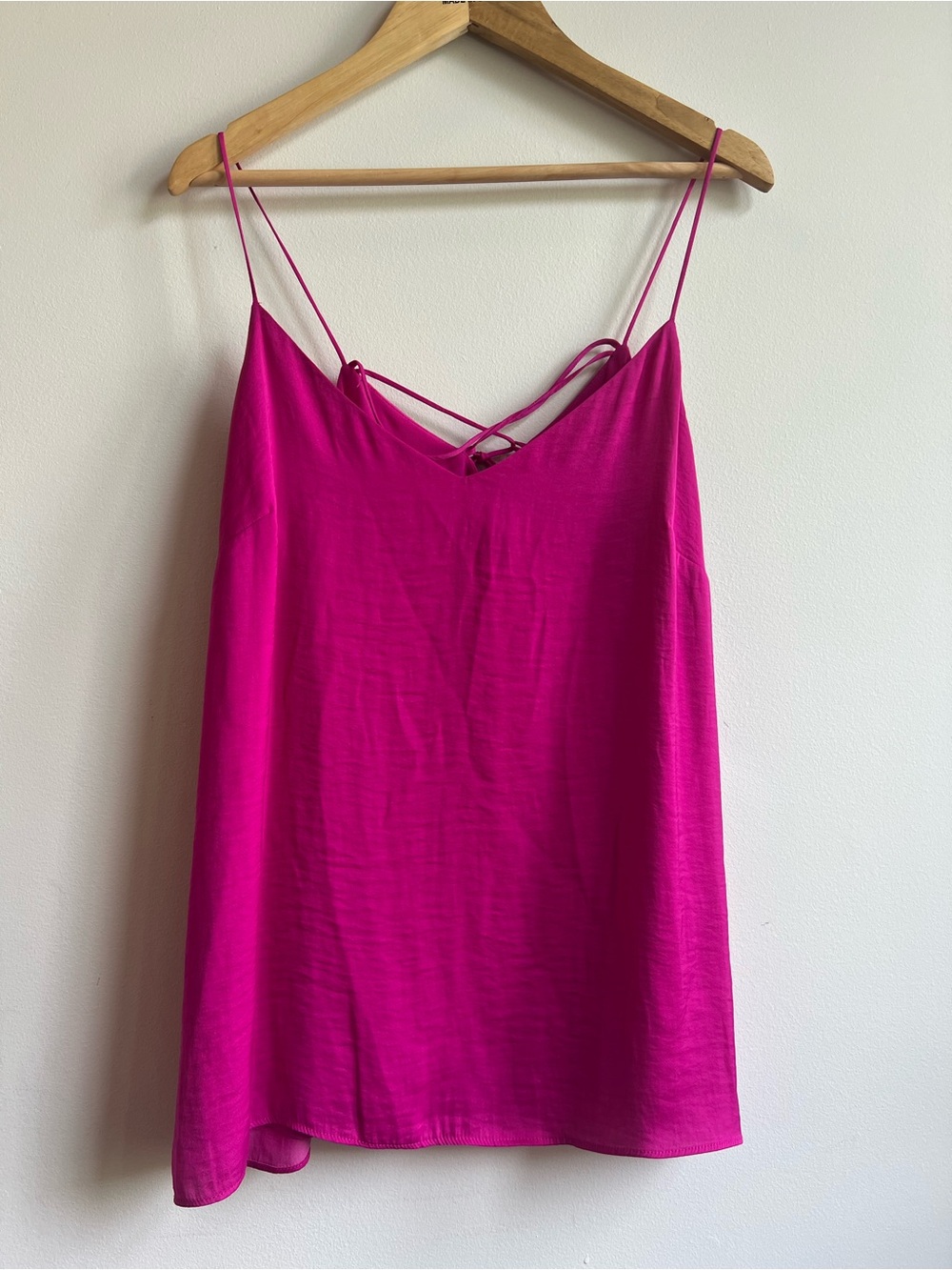 Vince Camuto Fuchsia Spaghetti-Strap Luxury Feminine Business Casual Cami